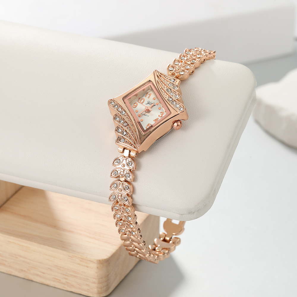 Korean Style Fashionable Diamond Bracelet Watch, Accessible Luxury Lady's Diamond Watch, Decorative Watch, Rose Gold Fashion Watch