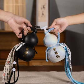 酒壶;陶瓷瓶;陶瓷餐具套装