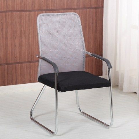 Silla de acero con asiento negro gris