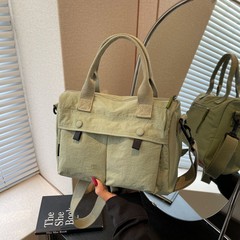 新款休闲通勤斜挎包女大容量简约轻便手提包多口袋收纳日系单肩包
