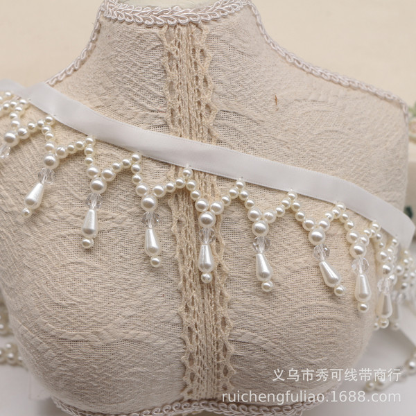 Hair band handmade with tassels pearl