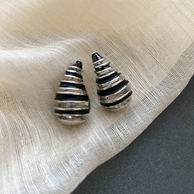 Copper Material 1 Pair Vintage Style Stripe Water Droplets Enamel Plating Copper Ear Studs