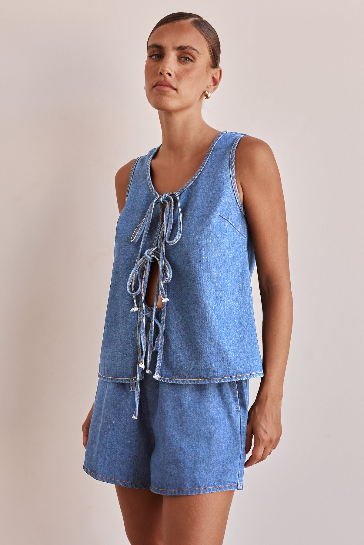 182g Weight Sleeveless Sleeve Length Cotton, Polyester, Denim Fabric Type Shorts Co-ord Set Sets Type 2 Pieces Set, 1 PCS/Package Quantity Holiday, Banquet, Selfie Occasion Round Neck Neckline Pocket Function Regular Fit Fit Type Solid Color Pattern Summer Season Women's Gender Casual, Elegant, Streetwear Style Holiday Banquet Selfie Women's Casual Elegant Streetwear Solid Color Cotton Polyester Denim Shorts Co-ord Set Shorts Sets 25