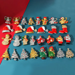 热卖厂家直销圣诞胸针卡通圣诞树滴油胸针圣诞节可爱服装配饰现货