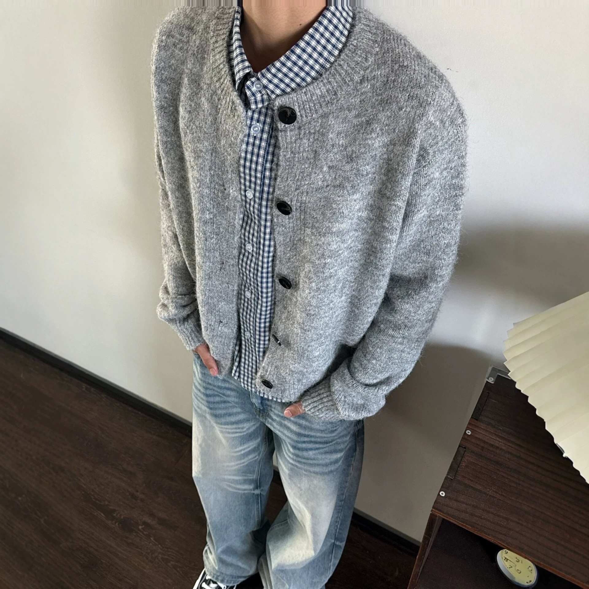 韩版灰色圆领毛衣开衫男生cleanfit慵懒风针织衫上衣简约衬衫外搭