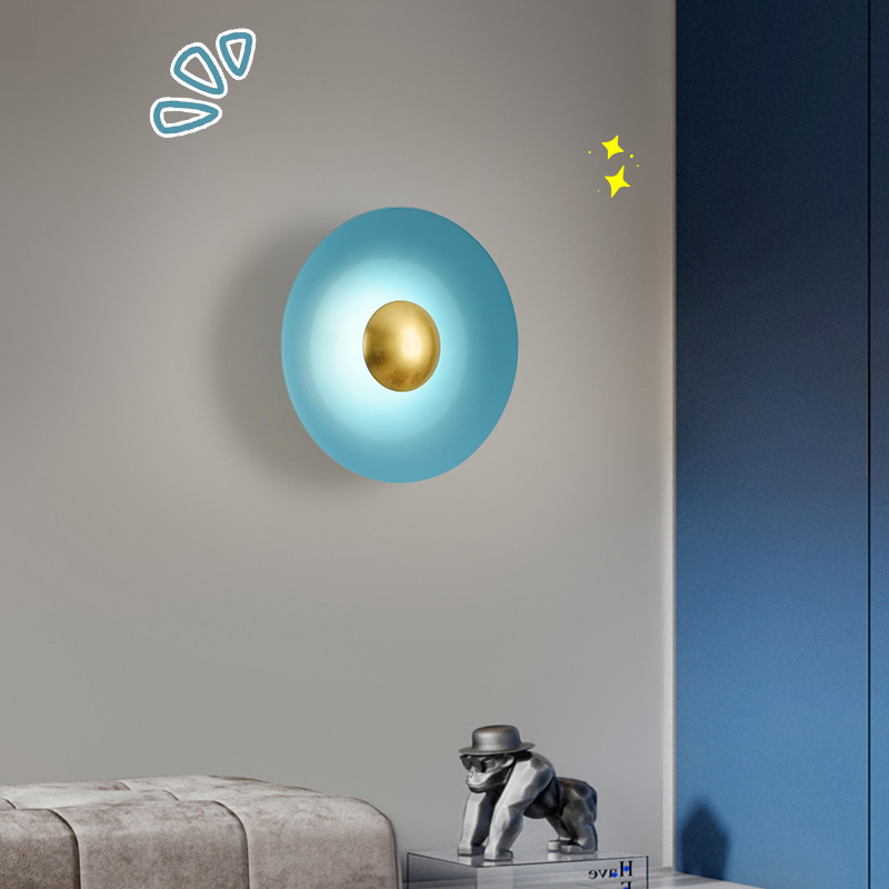 Ma iluminación creativa lámpara de pared post-moderna personalidad de la lámpara de dragón estudio hotel simple mesa de cama nórdica platillos voladores dormitorio sala de estar
