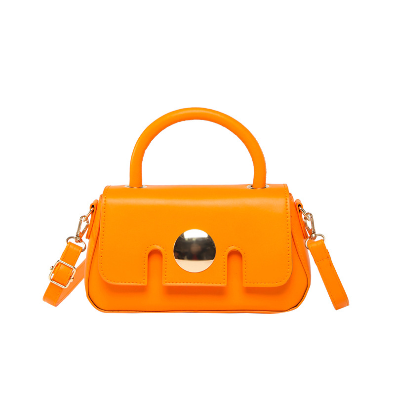 Bolso de un solo hombro de estilo occidental simple de moda de personalidad francesa 2025 primavera nueva versión coreana bolso pequeño de mensajero casual