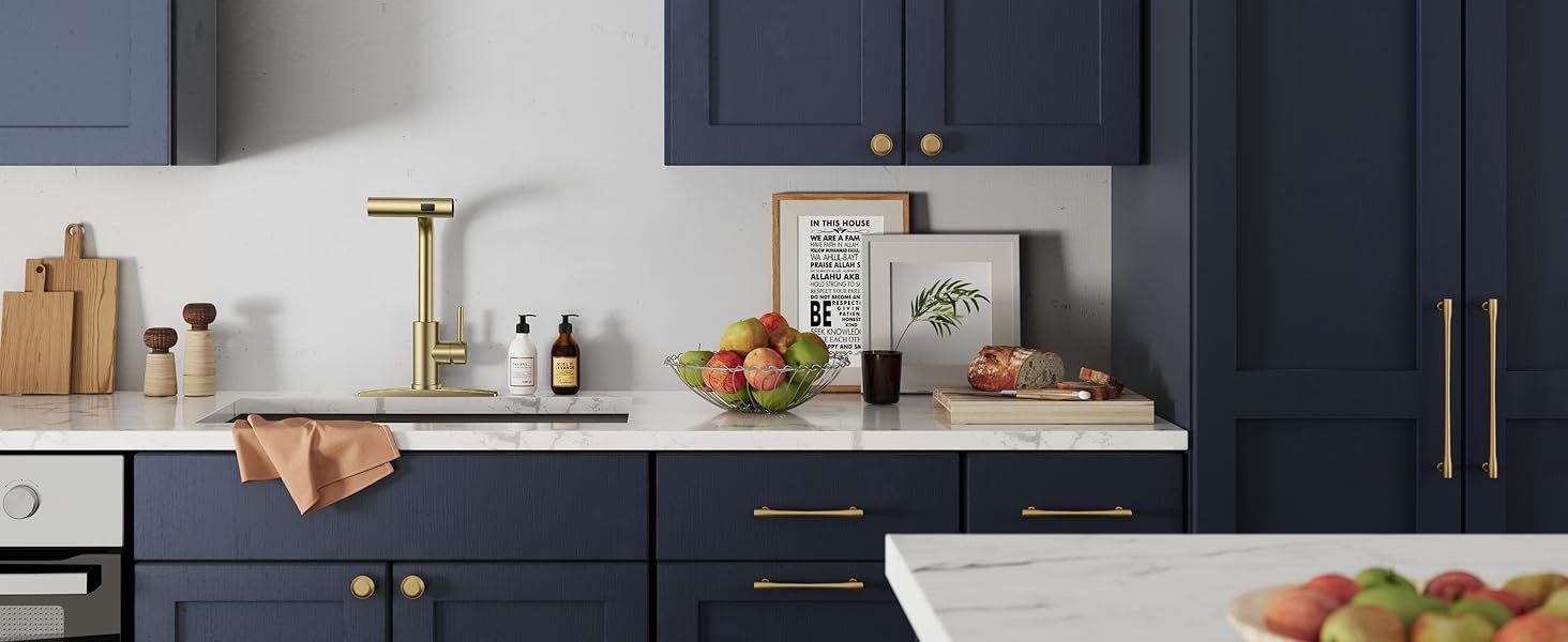 304 stainless steel kitchen brushed gold pull-out faucet, multi-functional waterfall cold and hot water sink faucet Item Picture