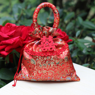 �\��tɫ�u�ڻ��Y��ϲ�Ǵ���Y��ʽϲ�ǺжYƷ��ϲ�����󲼴��Ǵ�