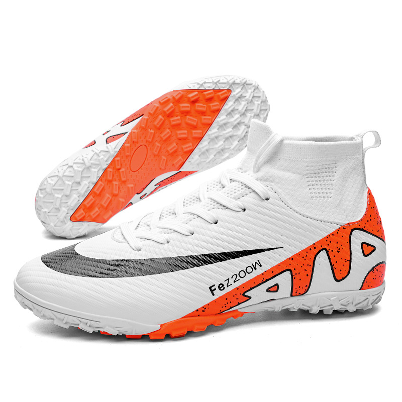 24 zapatos de fútbol transfronterizos de alto nivel zapatos de entrenamiento de entrenamiento de clavos largos zapatos de fútbol para hombres y mujeres