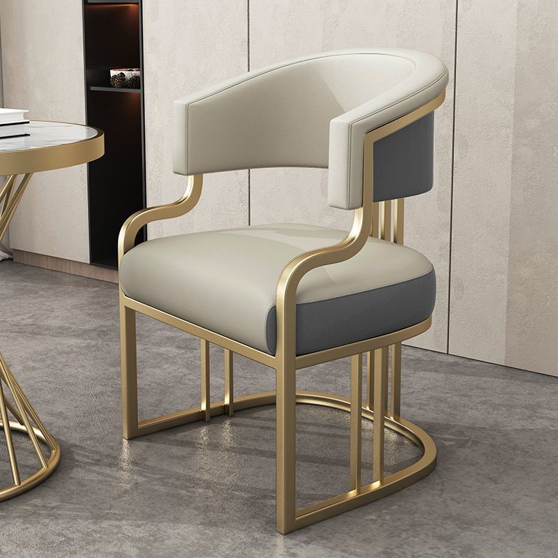 Светлый роскошный диван-кресло бежево-серый