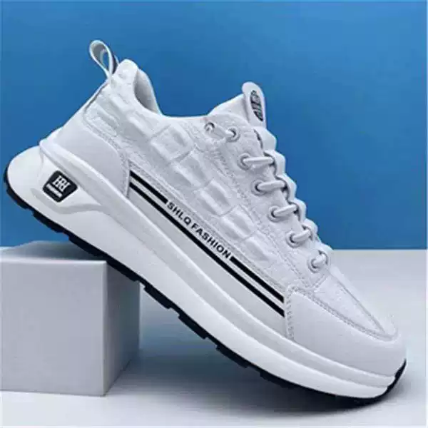 Fashionable Crocodile-Pattern Casual Shoes, Aviator-Style Leather Air-Conditioned Shoes for Men, Light Luxury Cushioning Shoes, Fleece-Lined Warm Dad Shoes