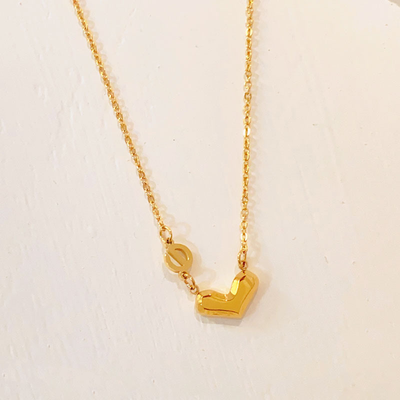 Daily Occasion Casual Simple Style Heart Shape Titanium Steel Plating Inlay Shell Necklace