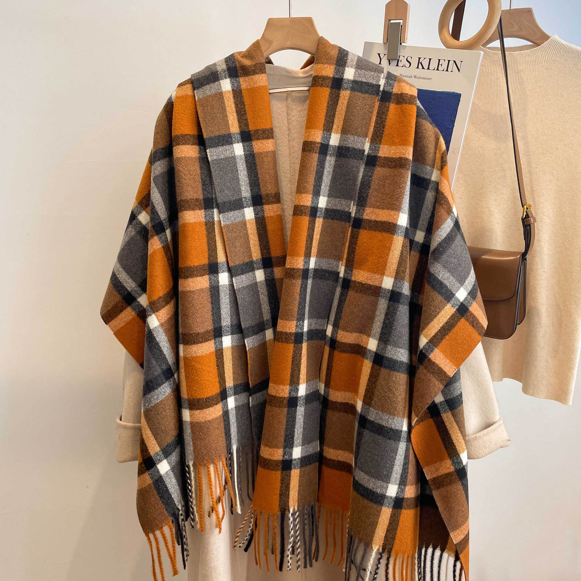 Otoño e Invierno nueva Corea del Sur Dongdaemun contraste de color a cuadros de doble cara de Cachemira bufanda larga moda exterior desgaste cálido chal