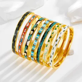 首饰套装;项链;手镯