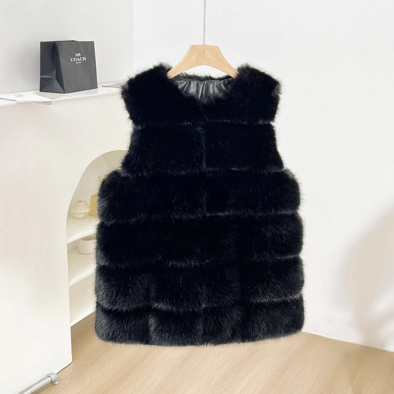 Classic Six-Spliced Vest, Imitation Rabbit Fox Fur Mid-Length Outwear Wholesale, Simple, Versatile, Fashionable and Versatile