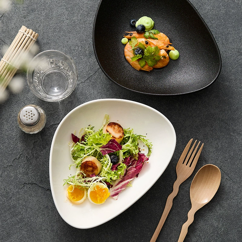 High -value salad bowl Japanese -style alien light bowl home cool dish cold noodle bowl Creative ceramic scrub triangular fruit bowl