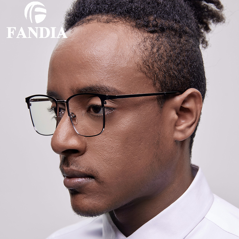 95895 nuevas gafas de miopía marco de negocios de los hombres marco completo a prueba de UV cuadrado anti-azul claro gafas lisas