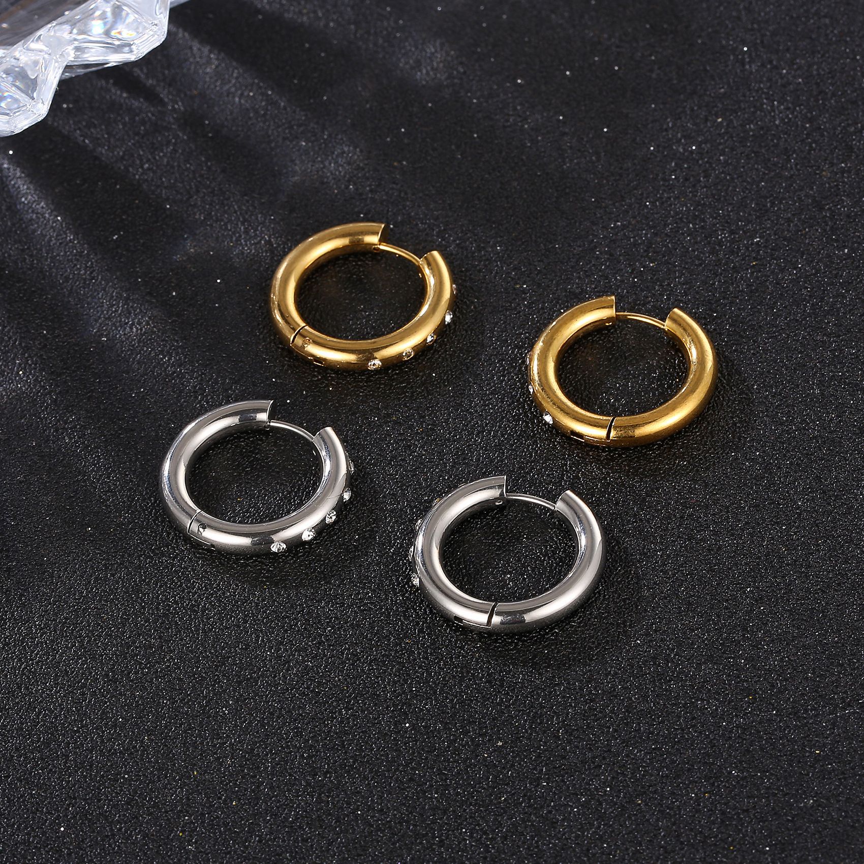 15g Weight Earrings Event & Party Supplies 1 Pair Fashion Round Plating Inlay 201 Stainless Steel Rhinestones 18K Gold Plated Earrings