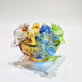 琉璃工艺品;奖杯;佛像/神像