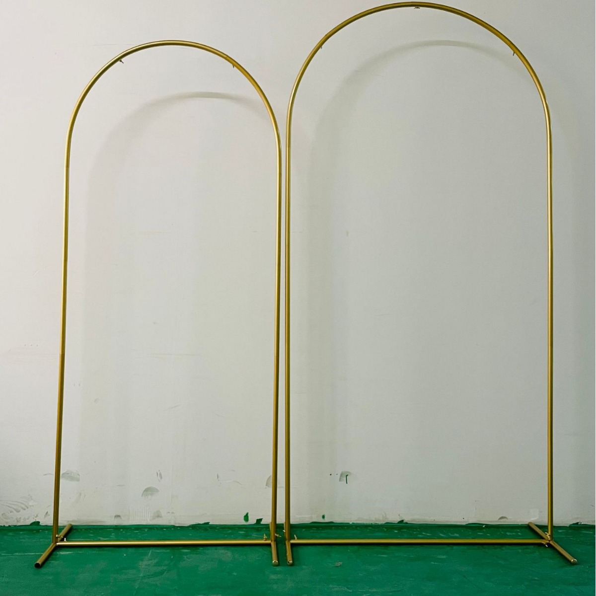 Nueva división transfronteriza hierro forjado oro 150180200 boda arco de tres piezas set escenario guía de fondo decoración