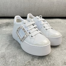 ���߶�˽�桿С���L����ˮ�С��ЬŮ�ٴ����e���߰�Ь��ט���Ů