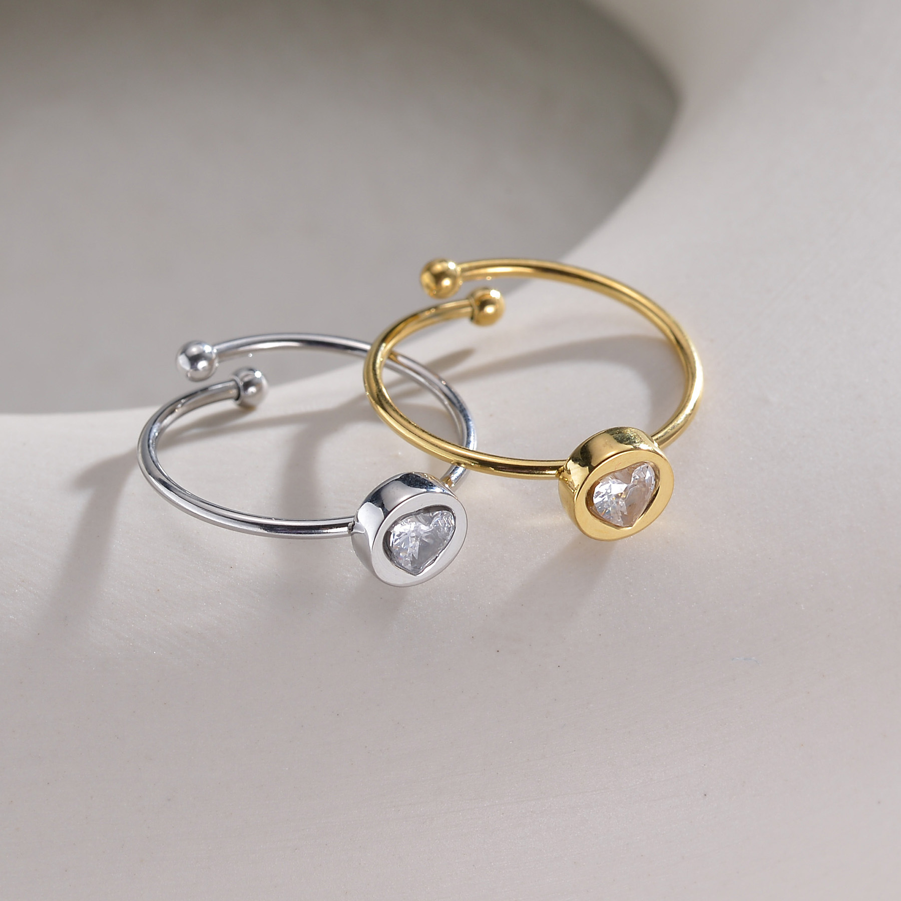 Brand small design fashionable universal ring with stone heart…