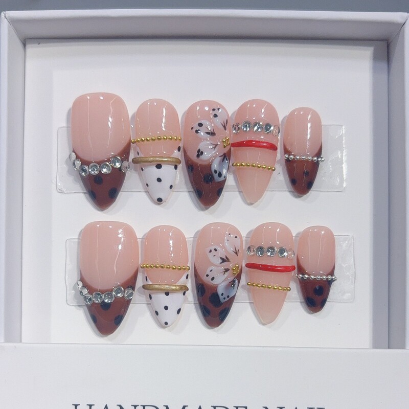 Cross-border handmade almond-shaped brown French-style translucent white base with black polka dots, chain and rhinestone embellishments, leopard print fake nails, wearable nails