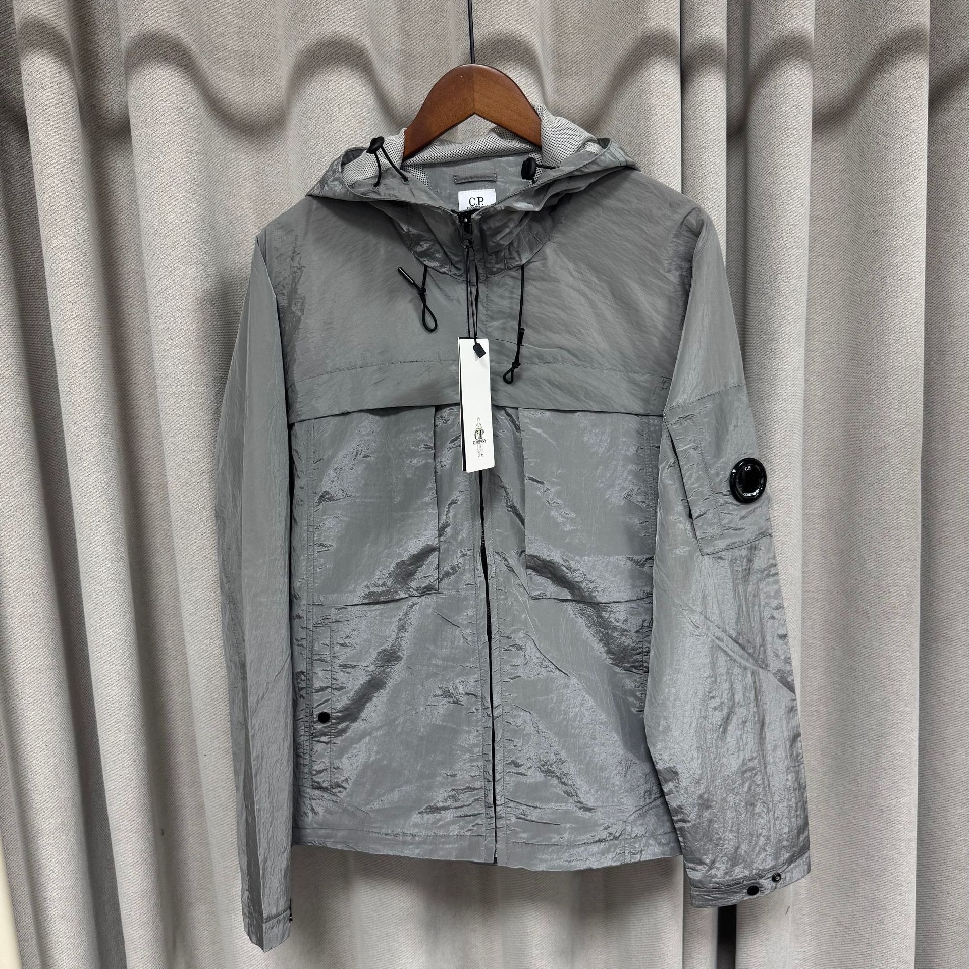25117 silver gray