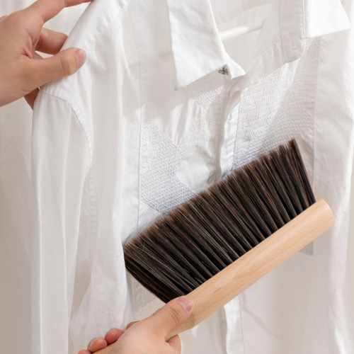 Wooden long handle bed brush wooden handle large solid wood bed sweep brush wedding bed sweep brush carpet brush soft bristle brush