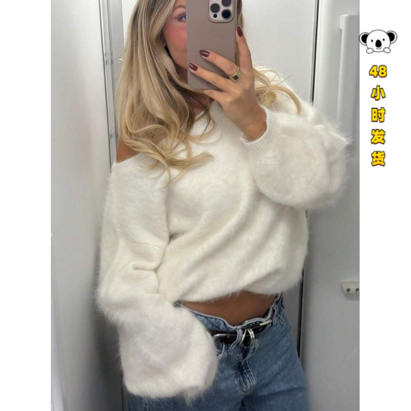 J 15726 Slant neck off shoulder sweater J 15726 Slant neck off shoulder sweater