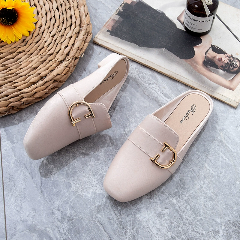 Trend universal slippers for leisure, 2021 years, trend of season, Korean style
