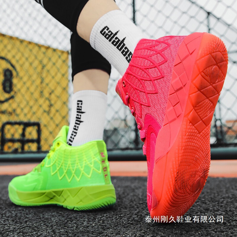 Shoes for Men 2024 Spring and Summer New Style Breathable Mesh Student Sports Shoes Mid-Top Youth Practical Basketball Shoes Colorful Shoes for Men 2024 Spring and Summer New Style Breathable Mesh Student Sports Shoes Mid-Top Youth Practical Basketball Shoes Colorful