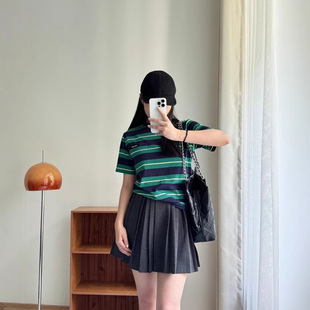 miumiu���ļ��¿�t��Ů ���ͼҸ߶����e�ٴ�Gɫ�l�y�A�I����Ů