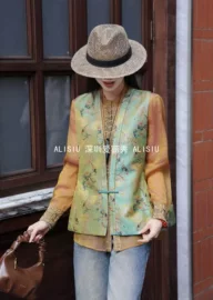 女式马甲;女式衬衫;上衣