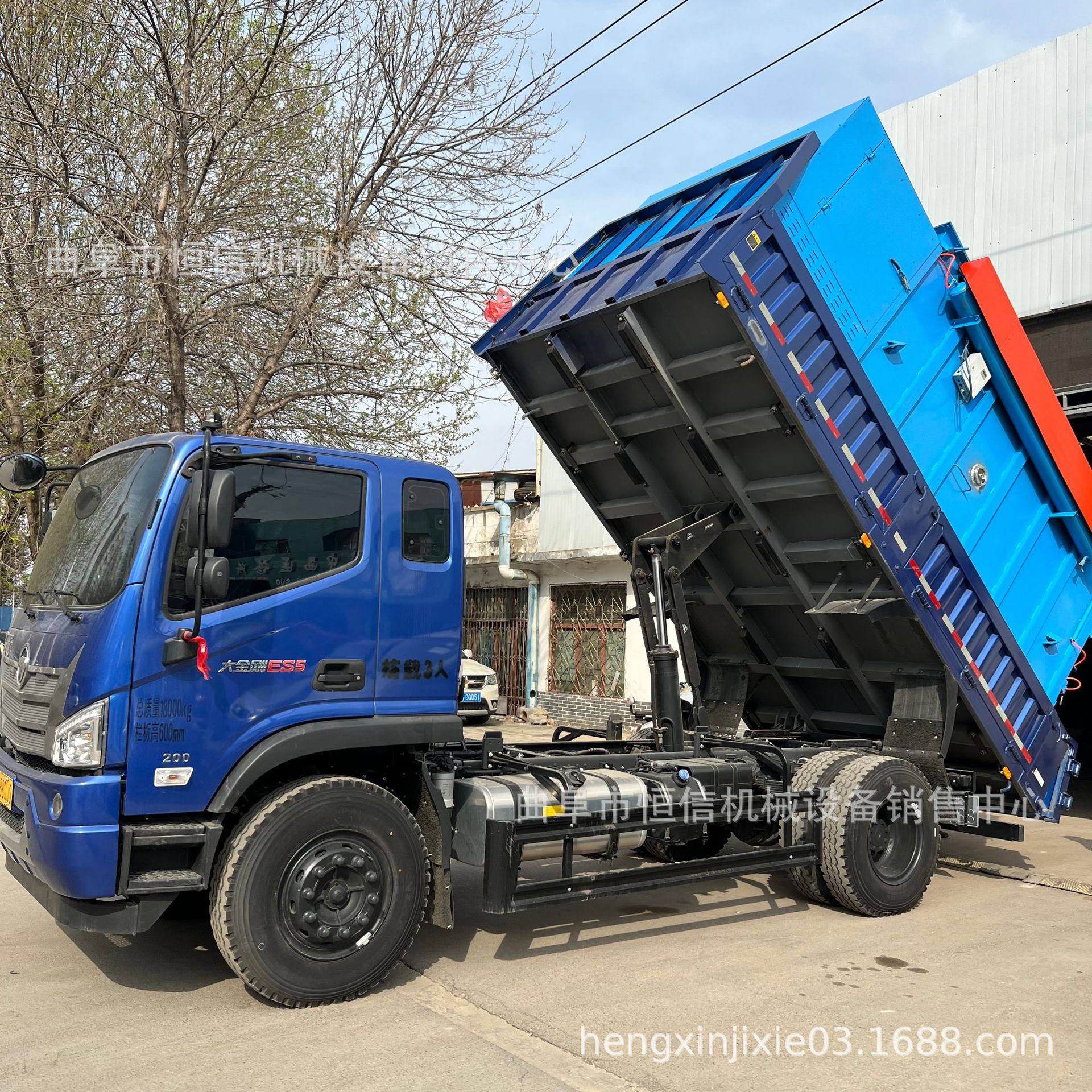 电厂流动型4.2米拉粉煤灰负压吸尘车 电厂大灰斗高扬程负压吸尘车