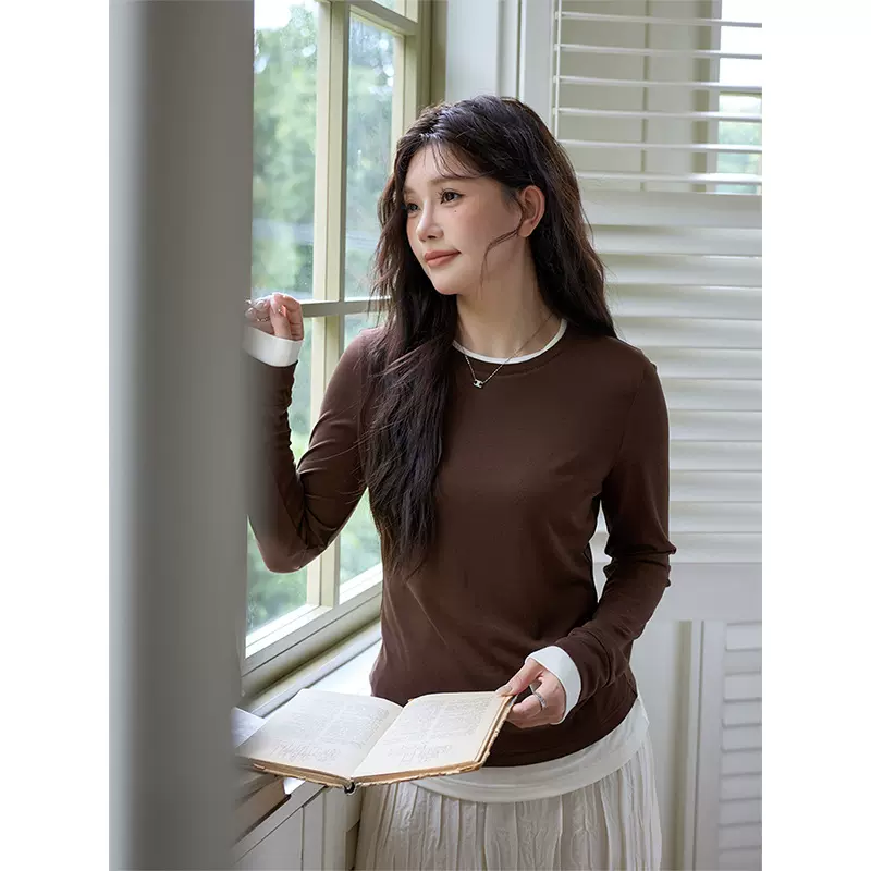 大码女装秋款假两件撞色修身上衣女T恤知性显瘦圆领慵懒风套头T恤