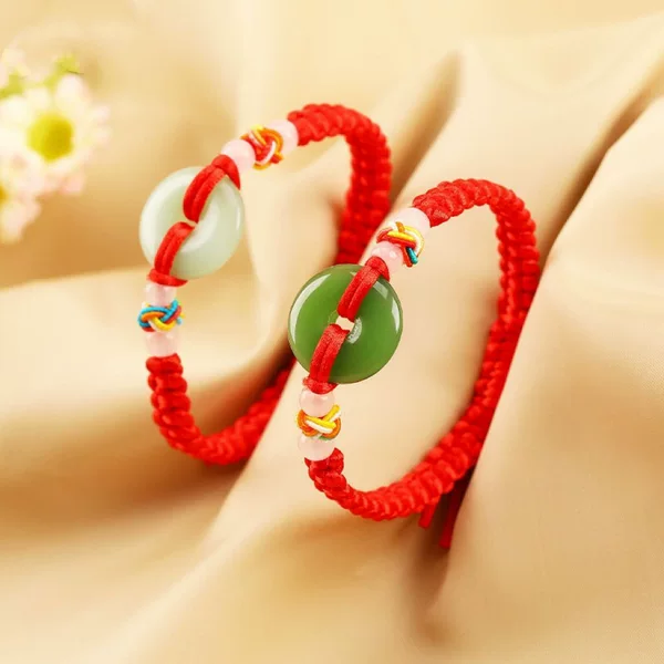 Handmade red string bracelet with a lucky charm for the zodiac year, suitable for men, women, children, students, and adults; a perfect gift