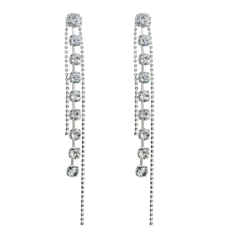 Boucles D&#39;oreilles Pour Femmes En Alliage De Diamants Longs À La Mode display picture 5