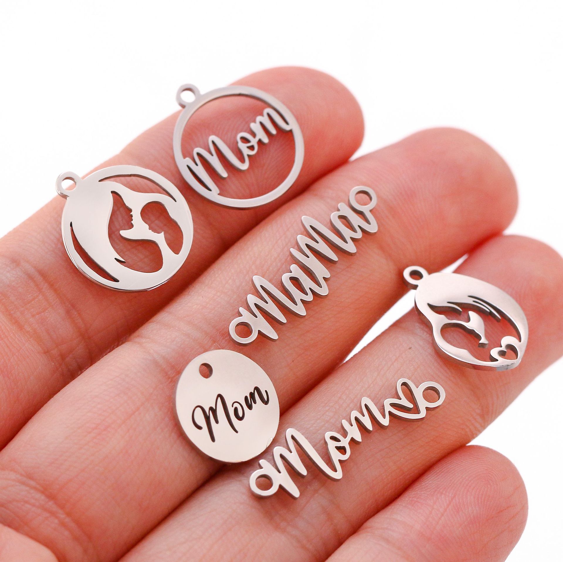 304 Stainless Steel Material Heart Shape, Solid Color Pattern 5 PCS/Package 304 Stainless Steel Heart Shape Solid Color Pendant Charms