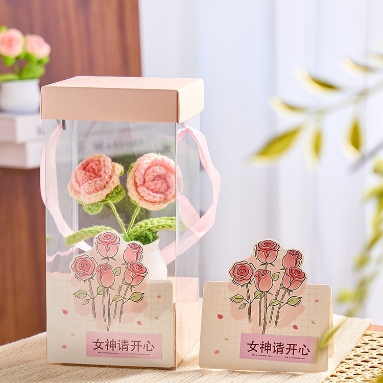 完成品のヒマワリはバラの花を編んで鉢植えの教師のバレンタインデーの誕生日の贈り物を編みます。|undefined