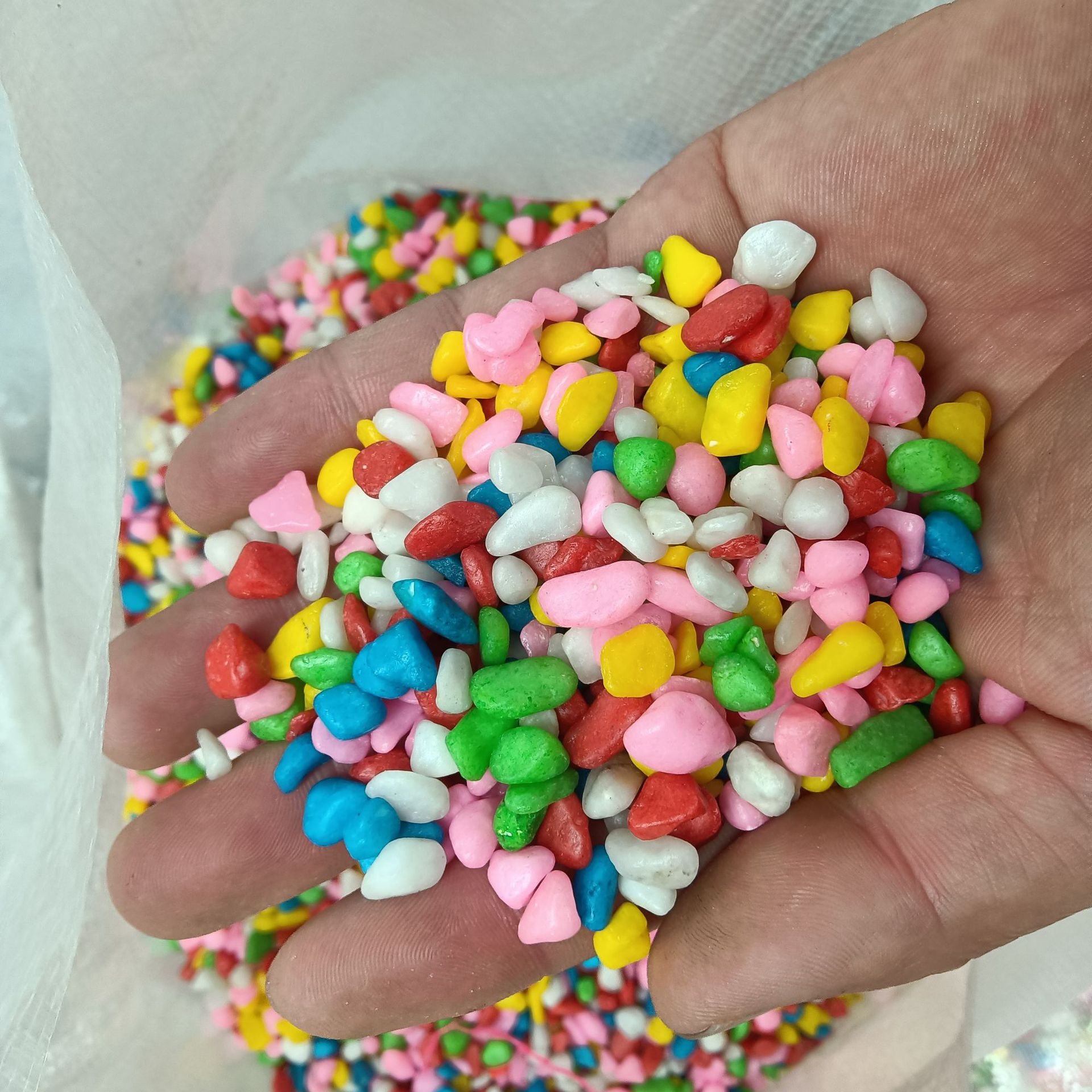 批发五彩石 染色彩石 儿童沙漏彩石 玩具彩石子 花盆鱼缸彩石