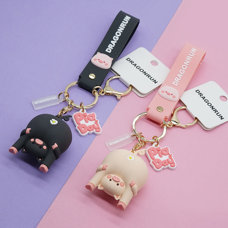 卡通创意PVC软胶钥匙扣 汽车钥匙扣猪小菊钥匙扣挂件背包可爱挂件