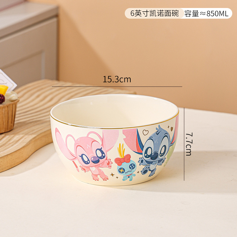 Disney Cute Strawberry Bear Ceramics Tazón de alto valor Caja de regalo Juego de vajilla Tazón de fideos de dibujos animados para niñas en casa