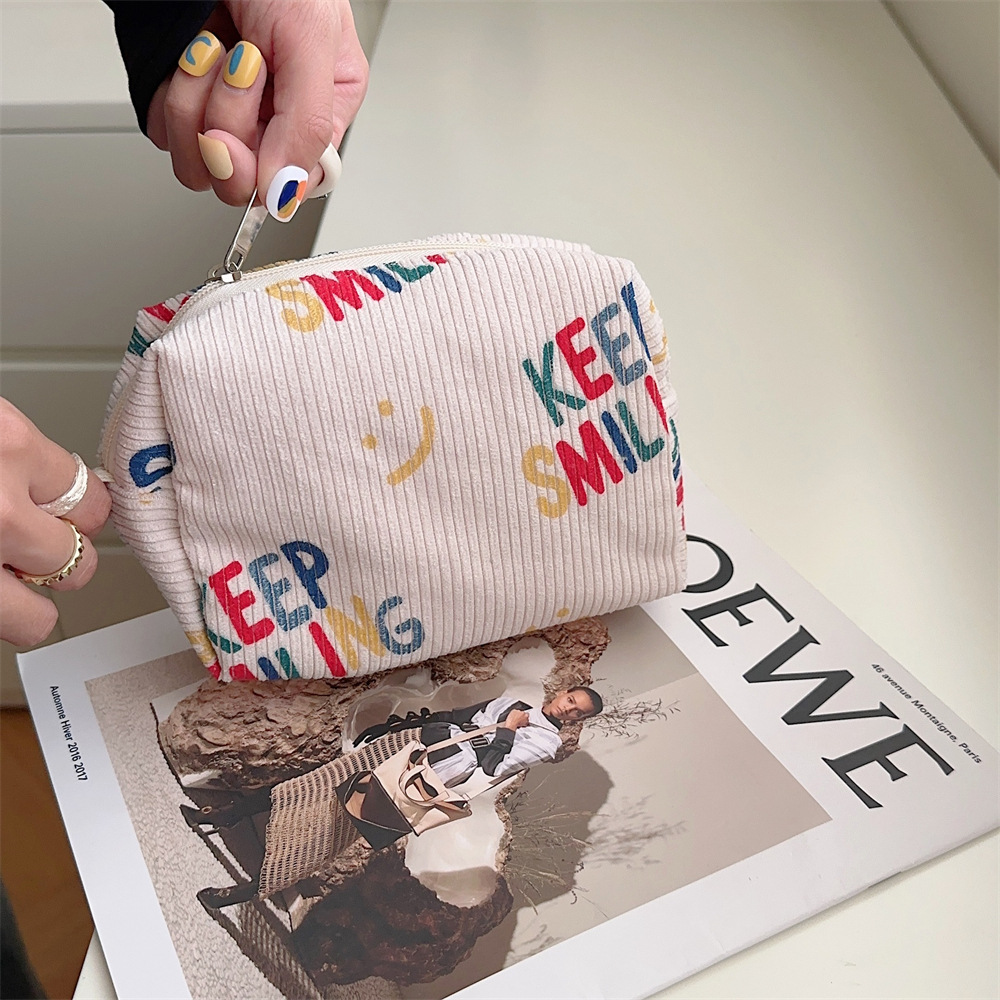 38182 ins retro Artistic pen case, corduroy fresh letter stationery box, student portable storage makeup bag undefined