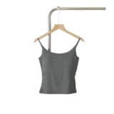 Мягкий топ с чашечками, приталенная майка