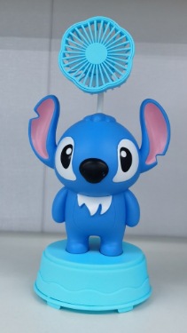 Comercio exterior transfronterizo del sudeste asiático pequeño ventilador portátil carga USB estudiante al aire libre ventilador de escritorio portátil lote de regalo