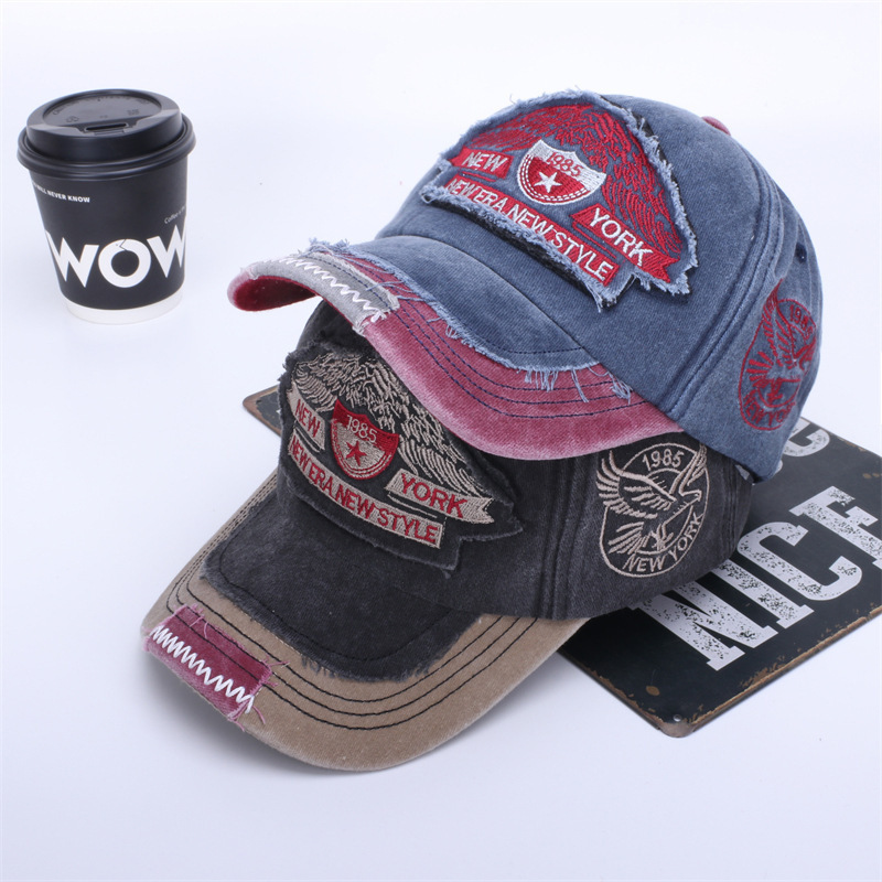 Unisex Vintage Baseball Cap With Feather Embroidery And Letters_voghion.com