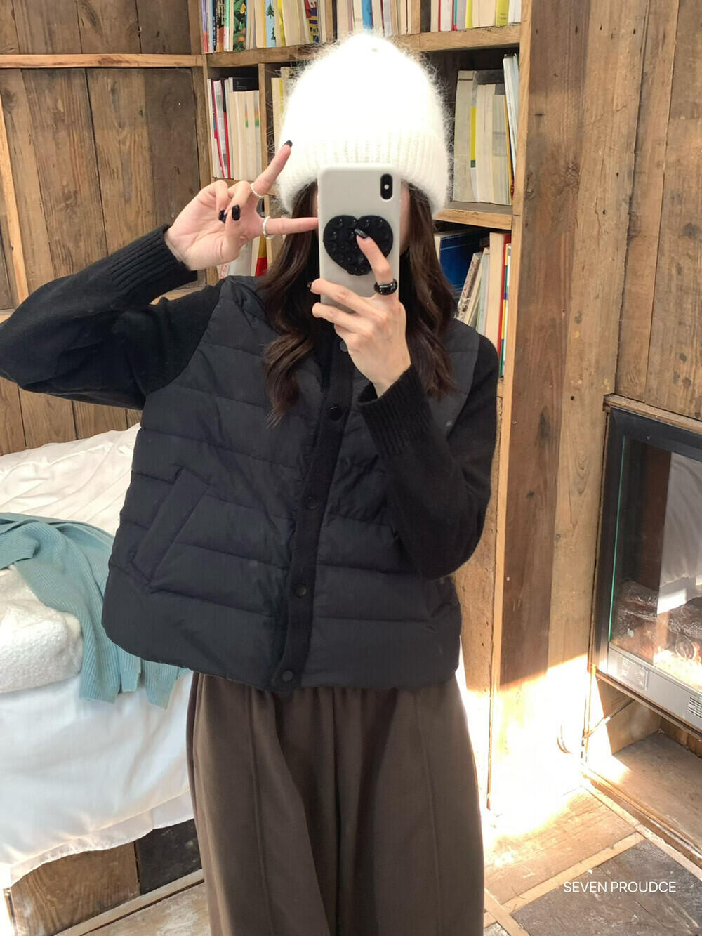 검은색