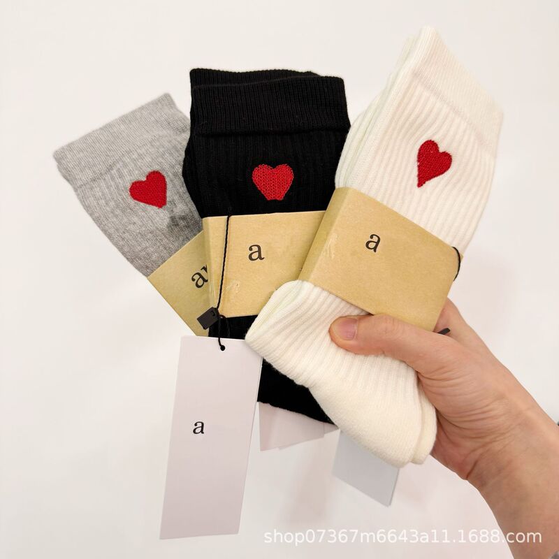 New Foreign Trade Style Heart-Shaped Ai Black, White, and Gray Thickened Towel Bottom Mid-High Tube Three-Color Cotton Socks Versatile Couple Socks Wholesale